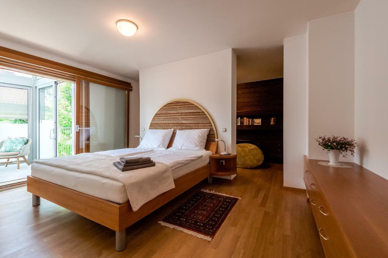 Rozna Dolina Apartment Ljubljana Kültér fotó