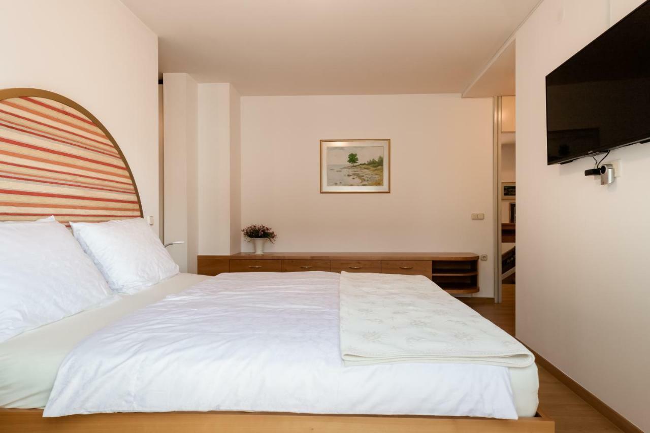 Rozna Dolina Apartment Ljubljana Kültér fotó